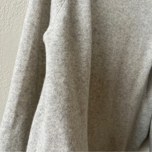 InCashmere Oversized Oatmeal 100% Cashmere Tunic Sweater - Picture 5 of 8